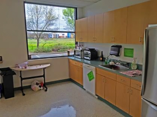 Listing Image #3 - Industrial for lease at 2650 Napa Valley Corporate Drive, Napa CA 94558