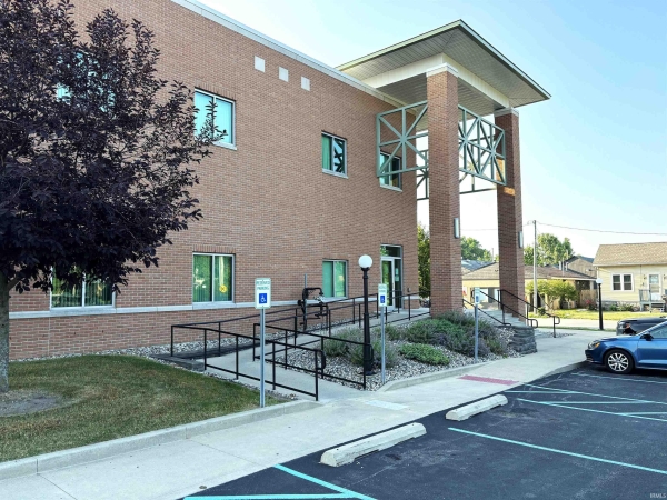 Listing Image #1 - Others for lease at 510 W Adams Street, Plymouth IN 46563