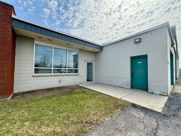 Listing Image #2 - Industrial for lease at 8555 Packard Road, Niagara Falls NY 14305