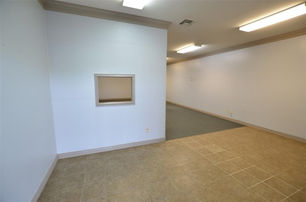 Listing Image #3 - Office for lease at 216 N Arch Street, Royse City TX 75189
