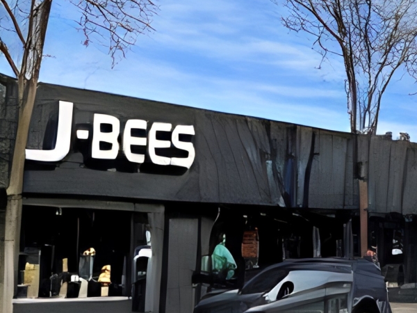 Listing Image #1 - Multi-Use for lease at 232 E 47th St, Chicago IL 60653