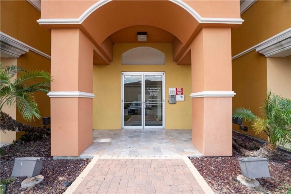 Listing Image #2 - Office for lease at 3400 N. McColl Road Suite 18, McAllen TX 78504