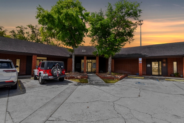 Listing Image #1 - Multi-Use for lease at 1840 Dunn Avenue #5, Jacksonville FL 32218