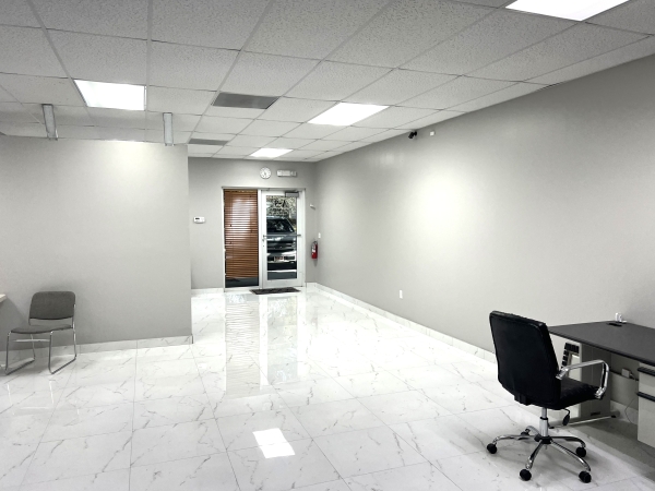 Listing Image #5 - Office for lease at 4851 W Hillsboro Blvd, Unit 9A, Coconut Creek FL 33073
