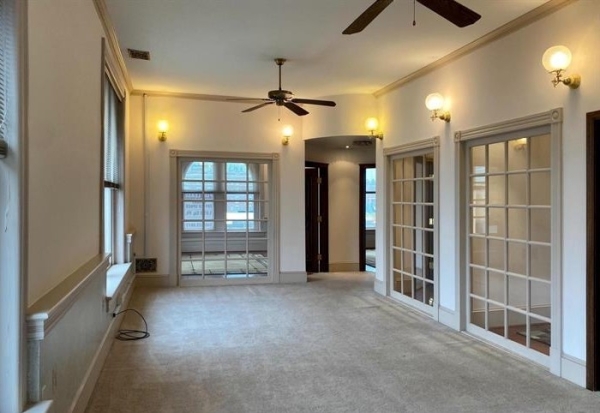 Listing Image #1 - Others for lease at 3 Piccadilly St W #4, Winchester VA 22601