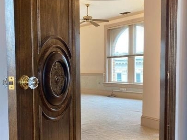 Listing Image #3 - Others for lease at 3 Piccadilly St W #4, Winchester VA 22601