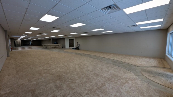 Listing Image #2 - Others for lease at 211-215 N Dixie Way, South Bend IN 46637