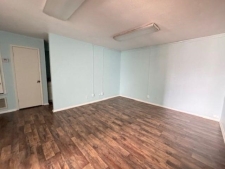 Listing Image #3 - Retail for lease at 6202 McPherson Rd, Laredo TX 78041