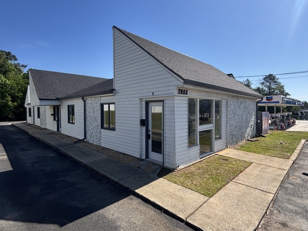 Listing Image #2 - Office for lease at 2066 Watson Boulevard, Unit 1, Warner Robins GA 31093