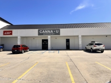 Retail property for lease in Diamondhead, MS