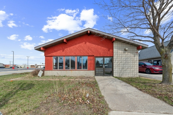Listing Image #1 - Retail for lease at 2430 Ludington Street, Escanaba MI 49829 Listing Image #1 - Retail for lease at 2430 Ludington Street, Escanaba MI 49829
