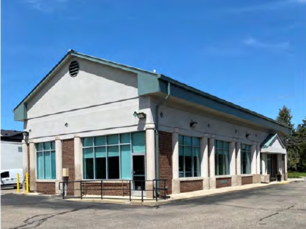 Listing Image #4 - Retail for lease at 35 West Long Lake Road, Bloomfield Hills MI 48304
