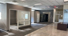 Listing Image #7 - Retail for lease at 35 West Long Lake Road, Bloomfield Hills MI 48304