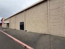 Listing Image #2 - Retail for lease at 4675 Portland Rd NE, Salem OR 97305