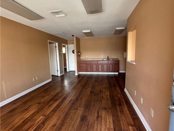 Listing Image #3 - Others for lease at 7355 Church Street, Yucca Valley CA 92284 Listing Image #3 - Others for lease at 7355 Church Street, Yucca Valley CA 92284