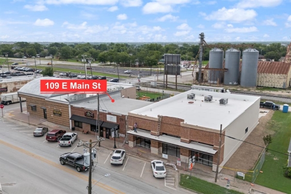 Listing Image #3 - Office for lease at 109 W Main Street, Royse City TX 75189 Listing Image #3 - Office for lease at 109 W Main Street, Royse City TX 75189