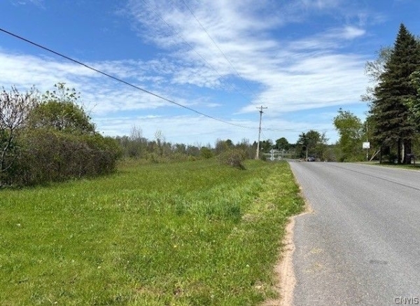 Listing Image #2 - Others for lease at 139 Huntley Road, Phoenix NY 13135