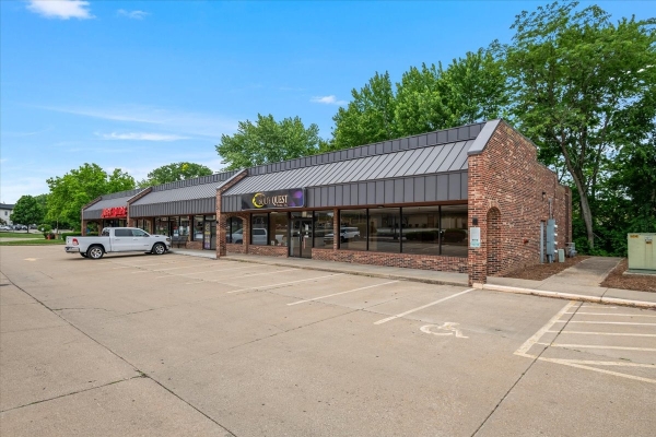 Listing Image #3 - Retail for lease at 3120 Montvale Dr, Springfield IL 62704