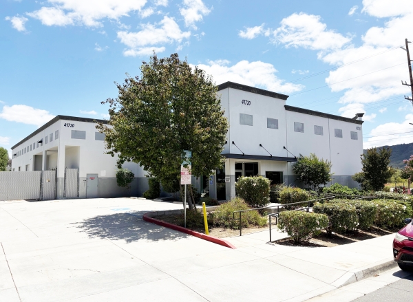 Listing Image #1 - Industrial for lease at 41720 Corning Place, Murrieta CA 92562
