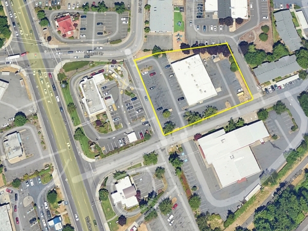 Listing Image #2 - Retail for lease at 560 Wallace Rd NW Suite 150 & 160, Salem OR 97304 Listing Image #2 - Retail for lease at 560 Wallace Rd NW Suite 150 & 160, Salem OR 97304