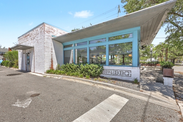 Listing Image #1 - Retail for lease at 1011 King Street, Charleston SC 29403 Listing Image #1 - Retail for lease at 1011 King Street, Charleston SC 29403