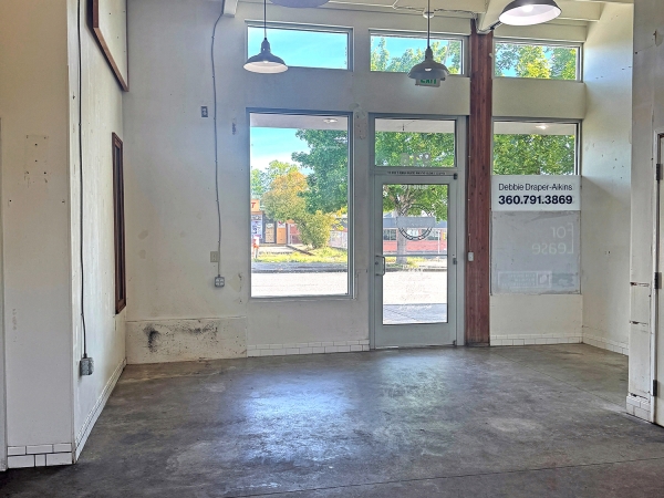 Listing Image #3 - Retail for lease at 916 4th Avenue E, Olympia WA 98506 Listing Image #3 - Retail for lease at 916 4th Avenue E, Olympia WA 98506