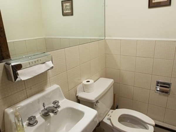 Listing Image #2 - Others for lease at 118 Main Street Unit 1, Northampton MA 01060