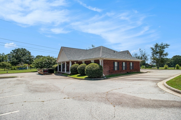Listing Image #1 - Office for lease at 3175 Highway 81, Hampton GA 30228