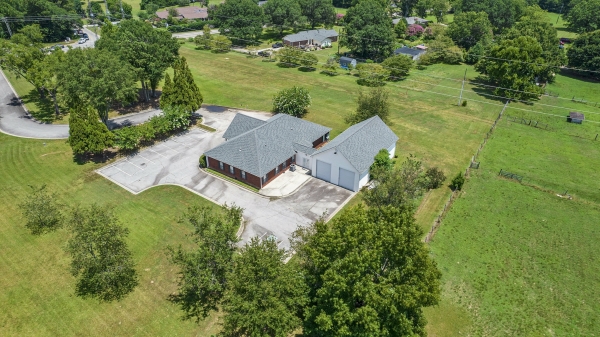 Listing Image #3 - Office for lease at 3175 Highway 81, Hampton GA 30228