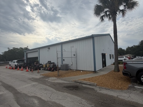 Listing Image #1 - Industrial for lease at 1077 Derbyshire Road, Daytona Beach FL 32117 Listing Image #1 - Industrial for lease at 1077 Derbyshire Road, Daytona Beach FL 32117