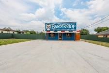 Listing Image #3 - Retail for lease at 718 E 12TH Ave, Zapata TX 78076