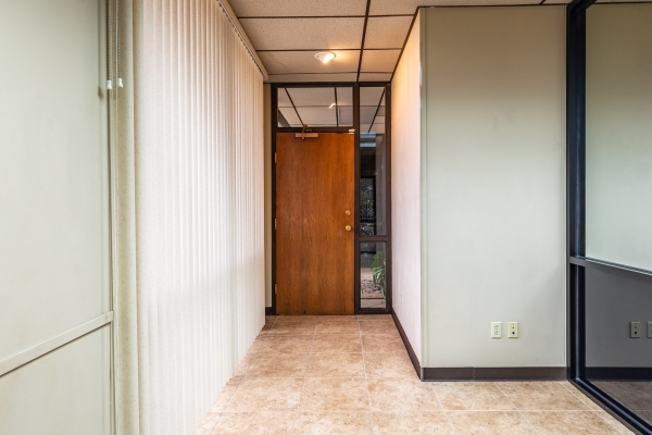 Listing Image #2 - Office for lease at 3233 63rd Street Suite B, Lubbock TX 79413 Listing Image #2 - Office for lease at 3233 63rd Street Suite B, Lubbock TX 79413