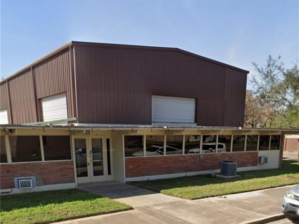 Listing Image #3 - Office for lease at 200 W Cano Street, Edinburg TX 78539 Listing Image #3 - Office for lease at 200 W Cano Street, Edinburg TX 78539