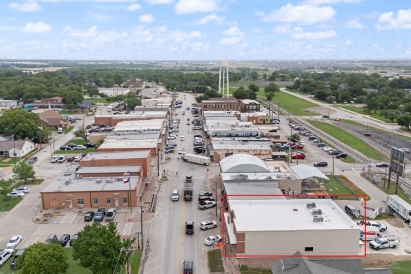 Listing Image #2 - Office for lease at 111 W Main Street, Royse City TX 75160 Listing Image #2 - Office for lease at 111 W Main Street, Royse City TX 75160