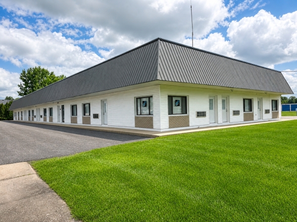 Listing Image #2 - Office for lease at 900 Christopher Ln, Springfield IL 62712 Listing Image #2 - Office for lease at 900 Christopher Ln, Springfield IL 62712