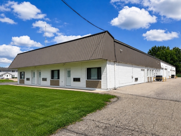 Listing Image #3 - Office for lease at 900 Christopher Ln, Springfield IL 62712 Listing Image #3 - Office for lease at 900 Christopher Ln, Springfield IL 62712