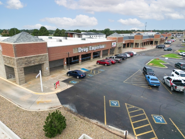 Listing Image #2 - Retail for lease at 5109 82nd Street Suite 1, Lubbock TX 79424 Listing Image #2 - Retail for lease at 5109 82nd Street Suite 1, Lubbock TX 79424