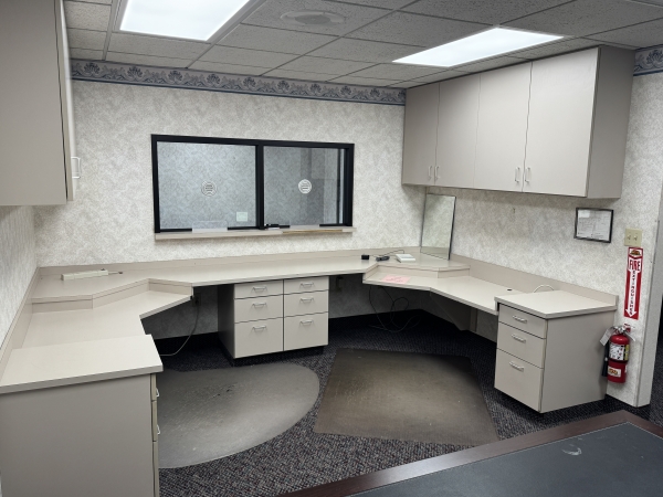 Listing Image #3 - Office for lease at 1501 N Water St, Decatur IL 62526