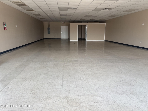 Listing Image #2 - Retail for lease at 12100 Us 49 , 318, Gulfport MS 39503 Listing Image #2 - Retail for lease at 12100 Us 49 , 318, Gulfport MS 39503
