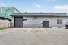 Industrial property for lease in Hollywood, FL