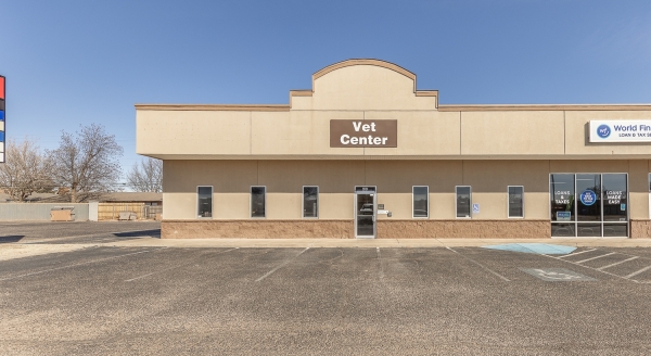 Listing Image #2 - Retail for lease at 3106 50th Street, Lubbock TX 79413 Listing Image #2 - Retail for lease at 3106 50th Street, Lubbock TX 79413