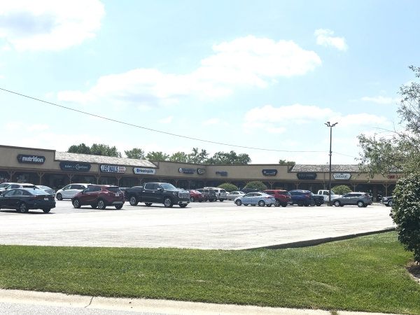 Listing Image #1 - Retail for lease at 2000-2046 45th Street, Highland IN 46322 Listing Image #1 - Retail for lease at 2000-2046 45th Street, Highland IN 46322