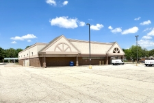 Listing Image #3 - Retail for lease at 2515 Knoxville Ave, East Peoria IL 61604