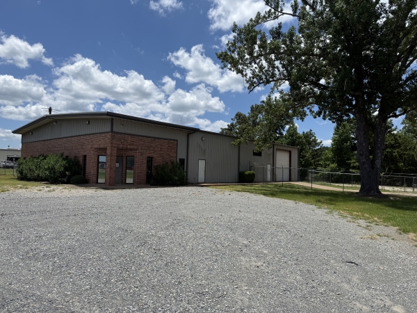 Listing Image #1 - Others for lease at 107 LTR Park Drive, Longview TX 75603 Listing Image #1 - Others for lease at 107 LTR Park Drive, Longview TX 75603