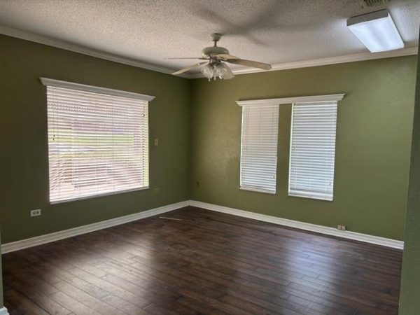 Listing Image #3 - Office for lease at 605 S Marshall, Henderson TX 75654 Listing Image #3 - Office for lease at 605 S Marshall, Henderson TX 75654