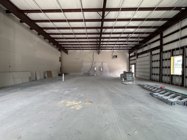 Listing Image #3 - Industrial for lease at 4512 Dick Pond Road Dependable Service Building @ Hwy 544 & Brisa Rd, Myrtle Beach SC 29588 Listing Image #3 - Industrial for lease at 4512 Dick Pond Road Dependable Service Building @ Hwy 544 & Brisa Rd, Myrtle Beach SC 29588