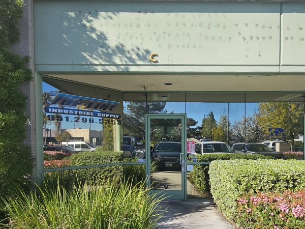 Listing Image #3 - Industrial for lease at 41636 Enterprise Circle, Suite C, Temecula CA 92590