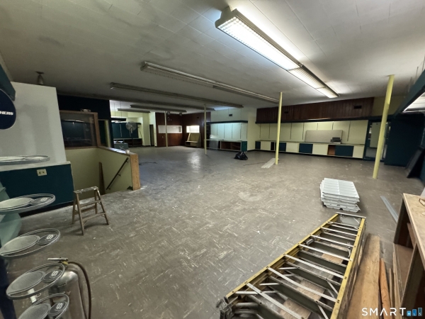 Listing Image #3 - Others for lease at 83 Maple Street unit: 2Nd Floor, Naugatuck CT 06770