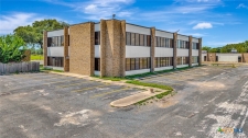 Listing Image #2 - Office for lease at 1910 Commerce Street, Victoria TX 77901