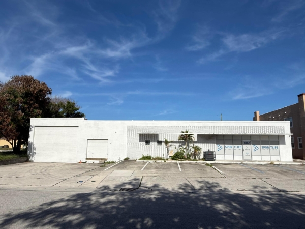 Listing Image #1 - Industrial for lease at 602 S 5th Street, Fort Pierce FL 34950 Listing Image #1 - Industrial for lease at 602 S 5th Street, Fort Pierce FL 34950